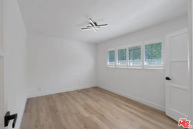 $10,500 | 15974 Tobin Way, Sherman Oaks, CA 91403