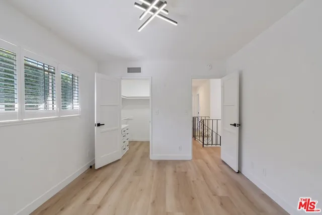 $10,500 | 15974 Tobin Way, Sherman Oaks, CA 91403