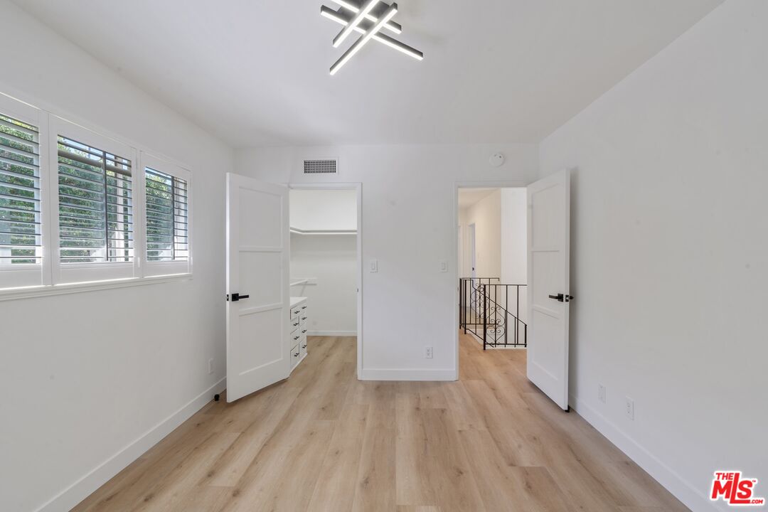 15974 Tobin Way Sherman Oaks, CA 91403 - Photo 31 of 66