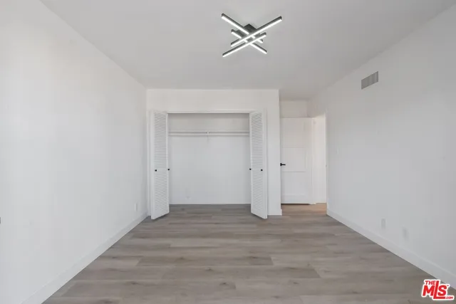 $10,500 | 15974 Tobin Way, Sherman Oaks, CA 91403