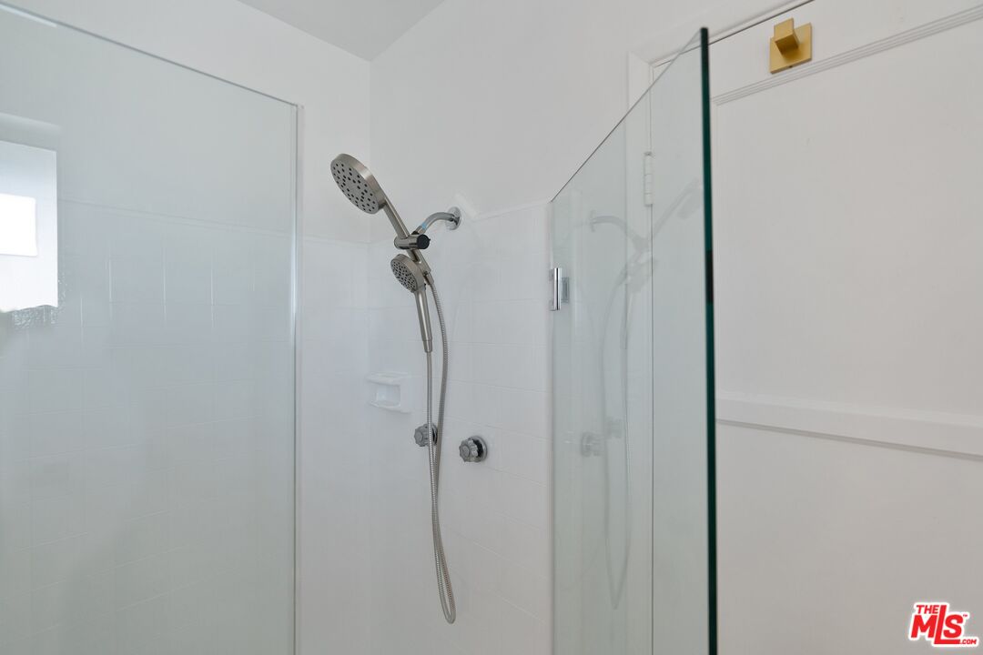 15974 Tobin Way Sherman Oaks, CA 91403 - Photo 45 of 66