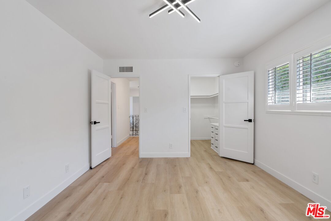 15974 Tobin Way Sherman Oaks, CA 91403 - Photo 48 of 66