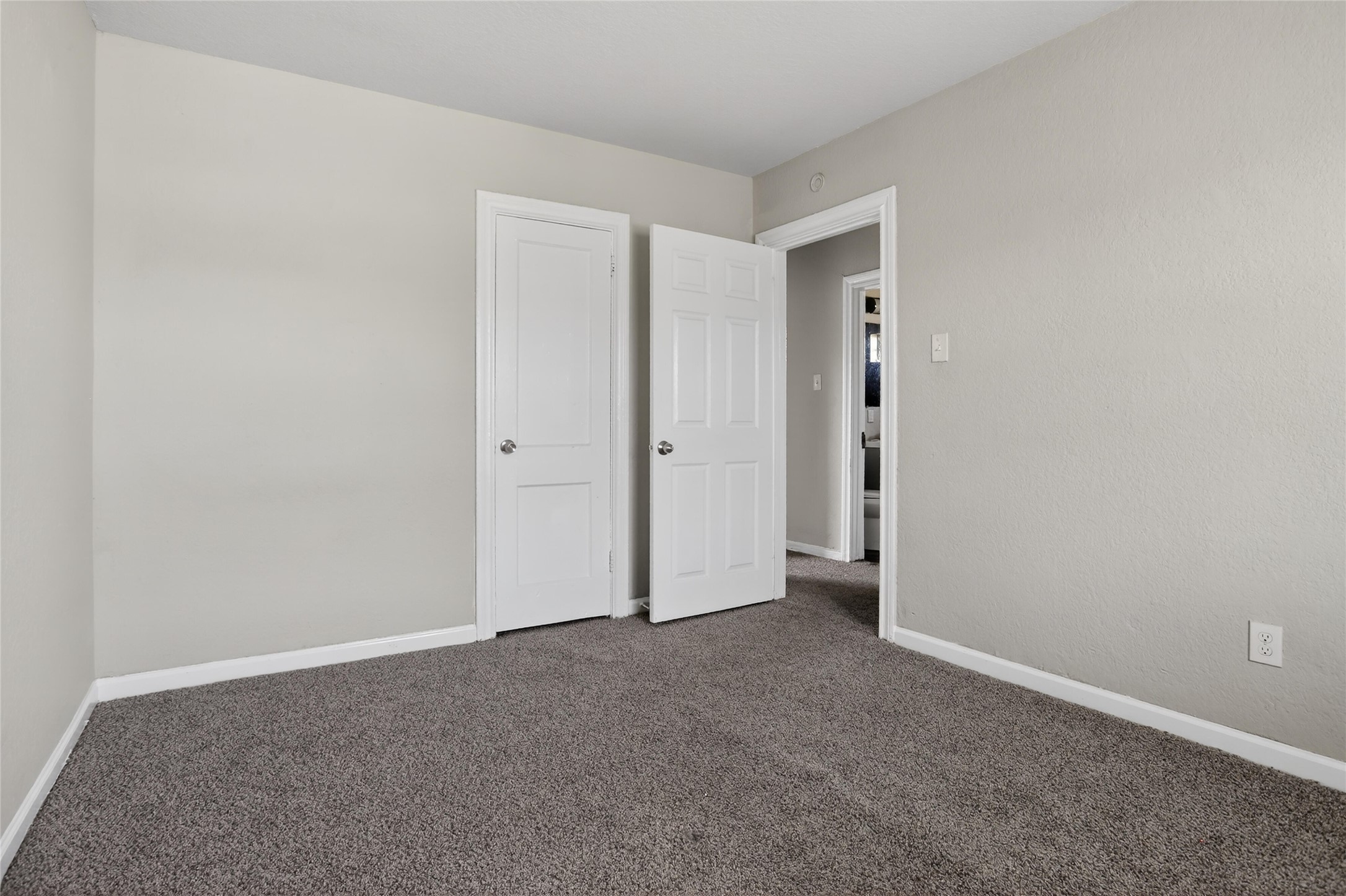 1711-17 West 5th Street Freeport, TX 77541 - Photo 5 of 21