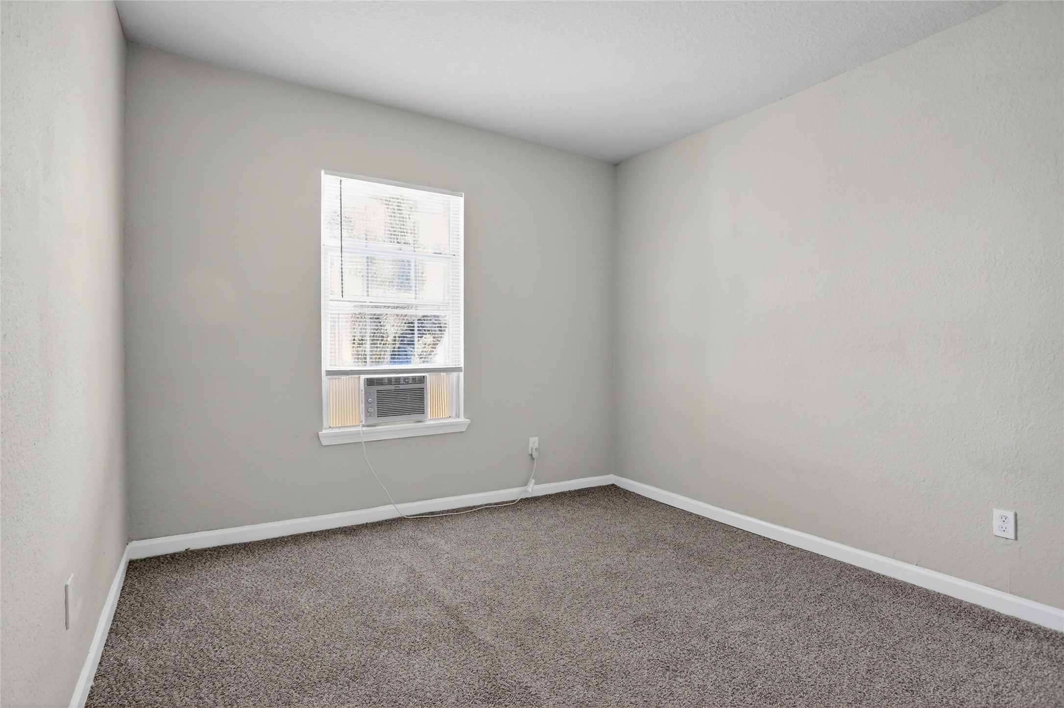 1711-17 West 5th Street Freeport, TX 77541 - Photo 9 of 21