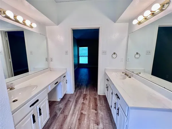 $2,225 | 1107 Rita Lane, Duncanville, TX 75116