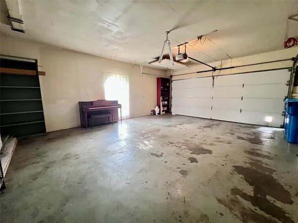 $2,225 | 1107 Rita Lane, Duncanville, TX 75116