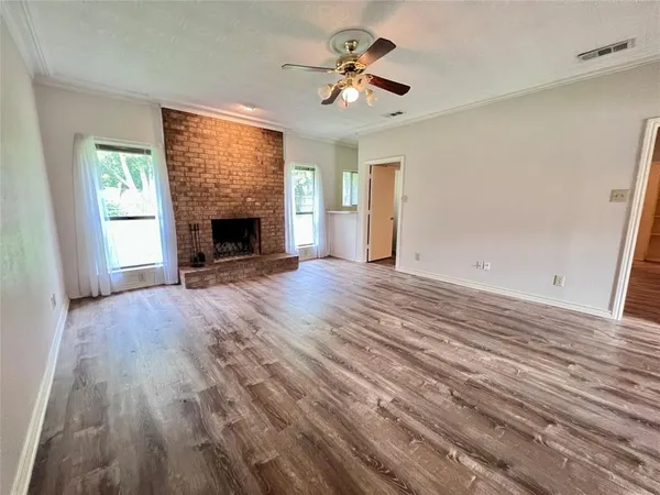 $2,225 | 1107 Rita Lane, Duncanville, TX 75116