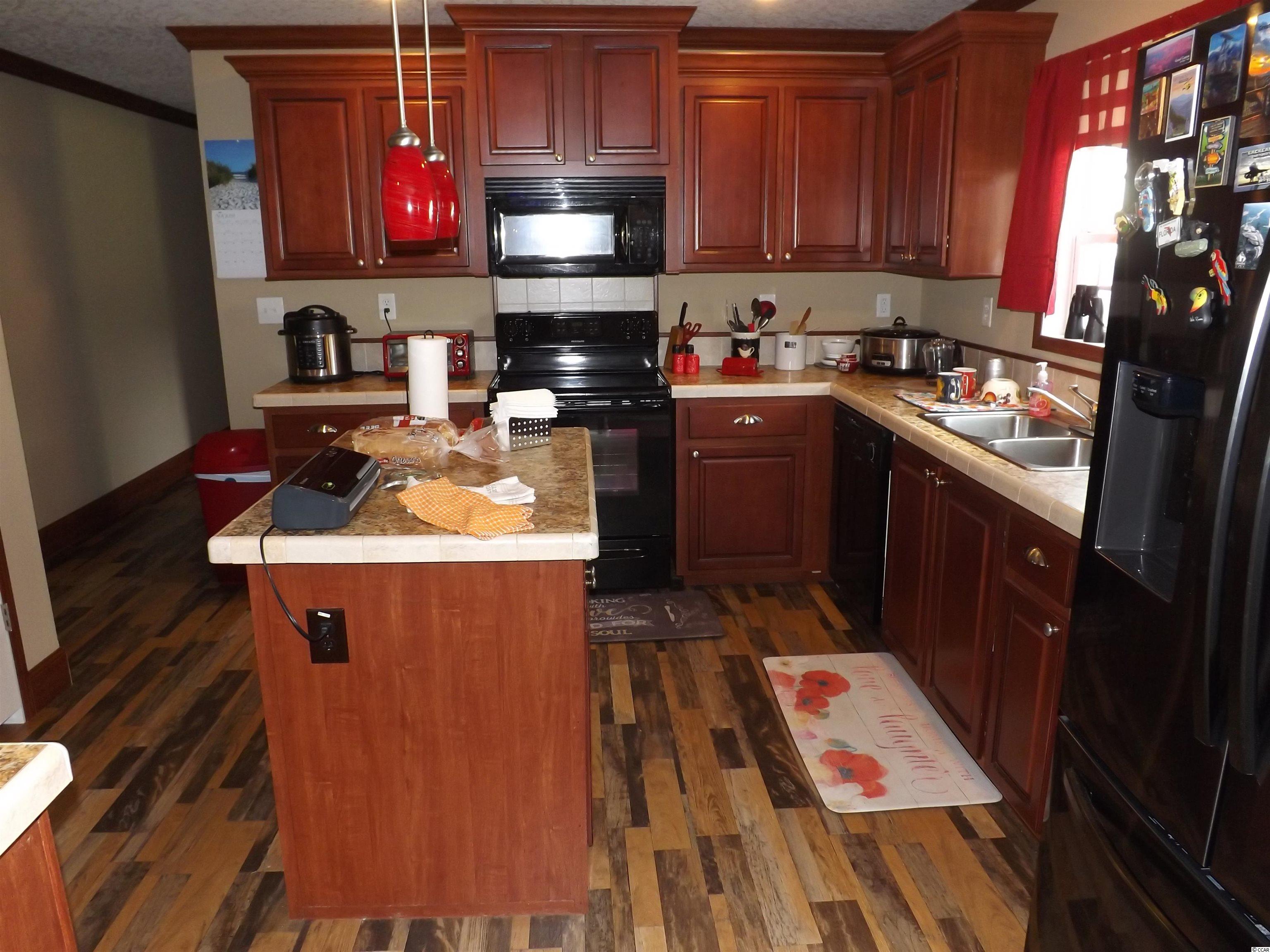 4711 Woodyard Bay Road Loris, SC 29569 - Photo 8 of 38 Gallery Image 8