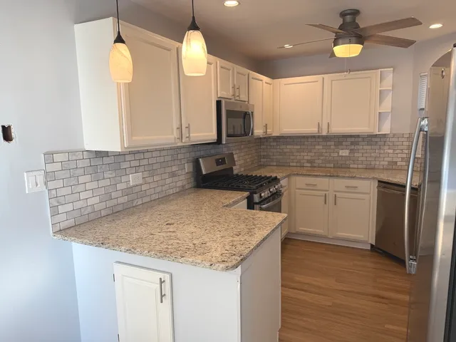 $2,195 | 1162 Harbor Court, Glendale Heights, IL 60139