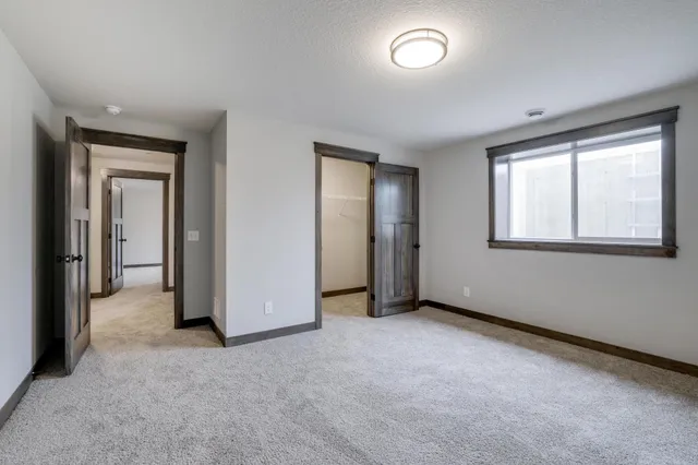 $719,900 | 909 Acorn Court, Hudson, WI 54016