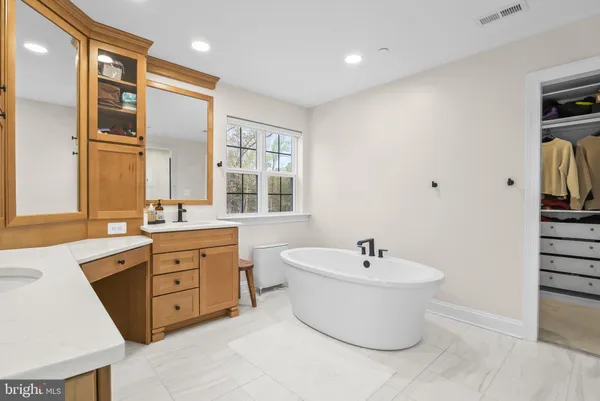 $950,000 | 42625 Richly Lane, Hollywood, MD 20636