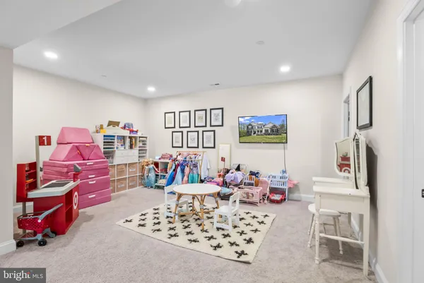 $950,000 | 42625 Richly Lane, Hollywood, MD 20636