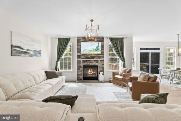 $950,000 | 42625 Richly Lane, Hollywood, MD 20636