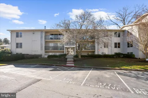 $279,000 | 1113 Primrose Court, Unit 204, Annapolis, MD 21403