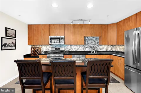 $279,000 | 1113 Primrose Court, Unit 204, Annapolis, MD 21403