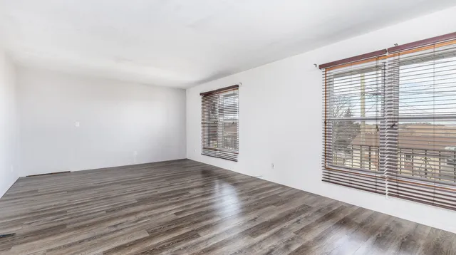 $190,000 | 415 West Columbia Avenue, Stockton, IL 61085