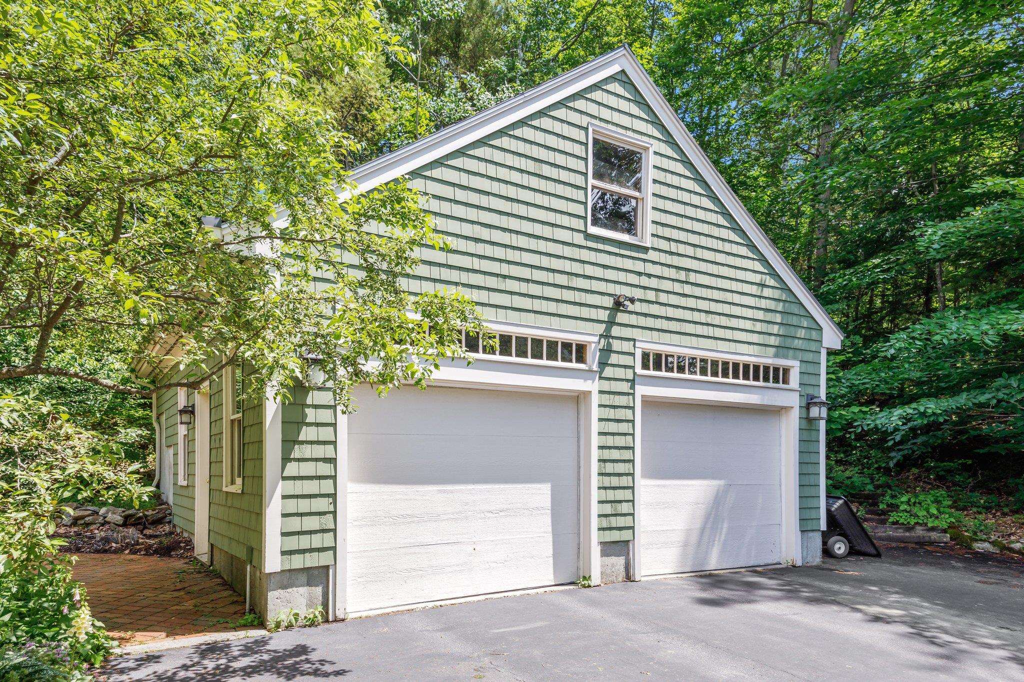 3 Beaver Brook Drive Bow, NH 03304 - Photo 2 of 40