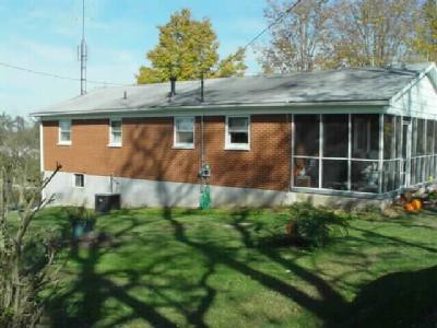1850 Oregon Road Salvisa, KY 40372 - Photo 9 of 15 Photo 9
