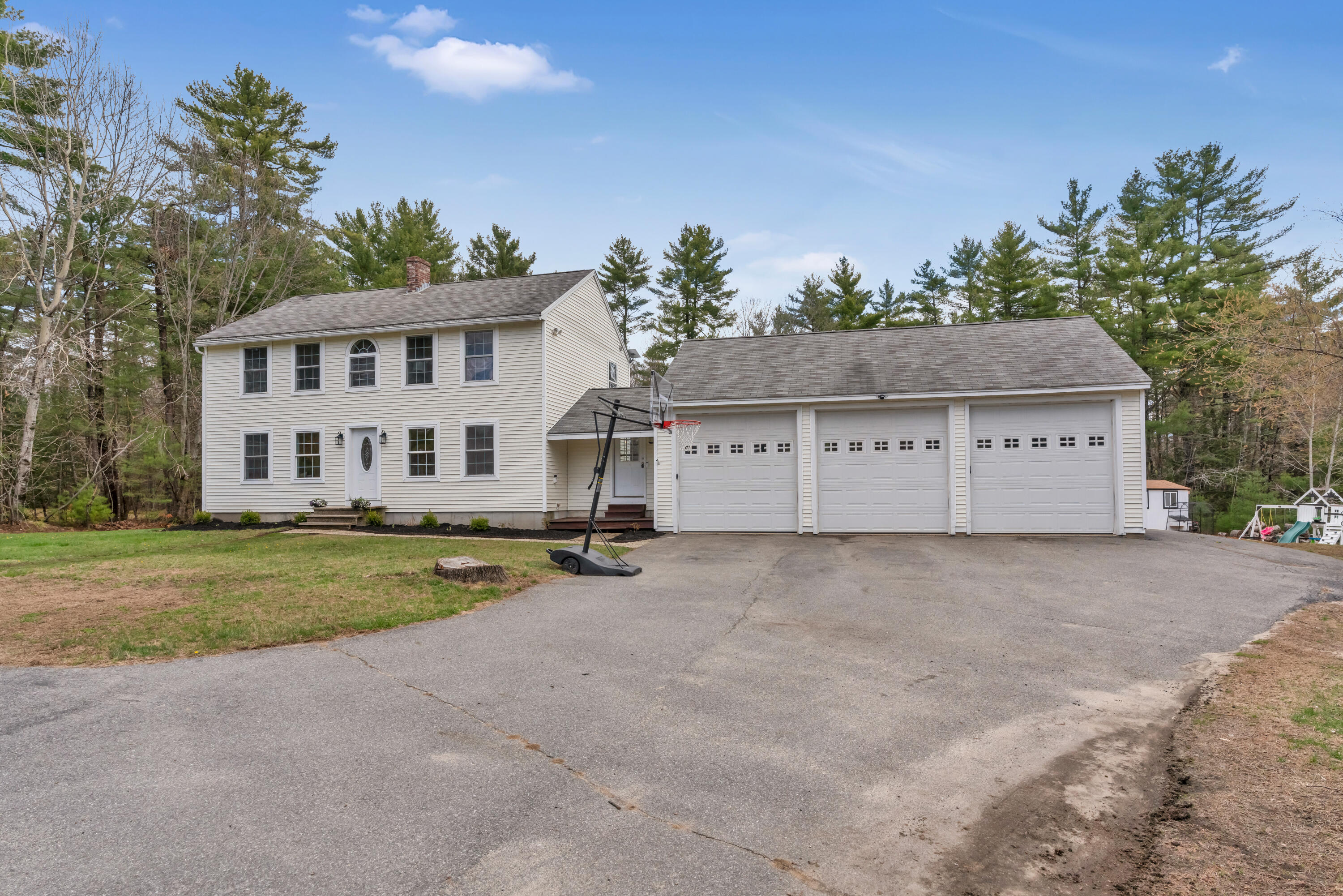 360 River Road Standish, ME 04084 - Photo 2 of 32 _DSC8959