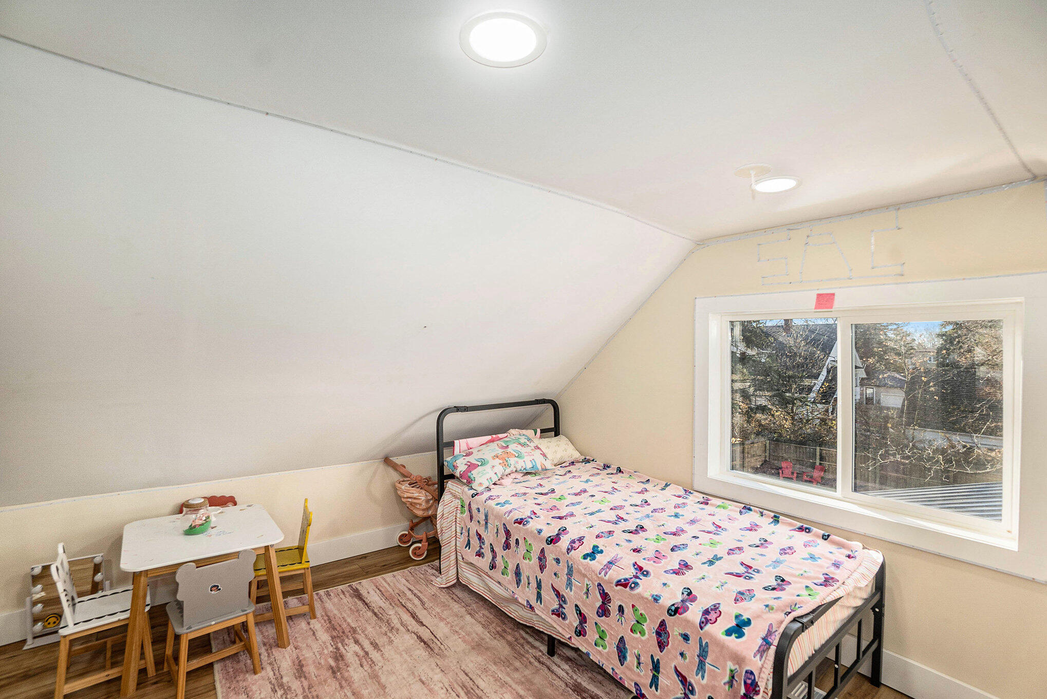 215 South Division Avenue Fremont, MI 49412 - Photo 21 of 31 Bedroom #3!