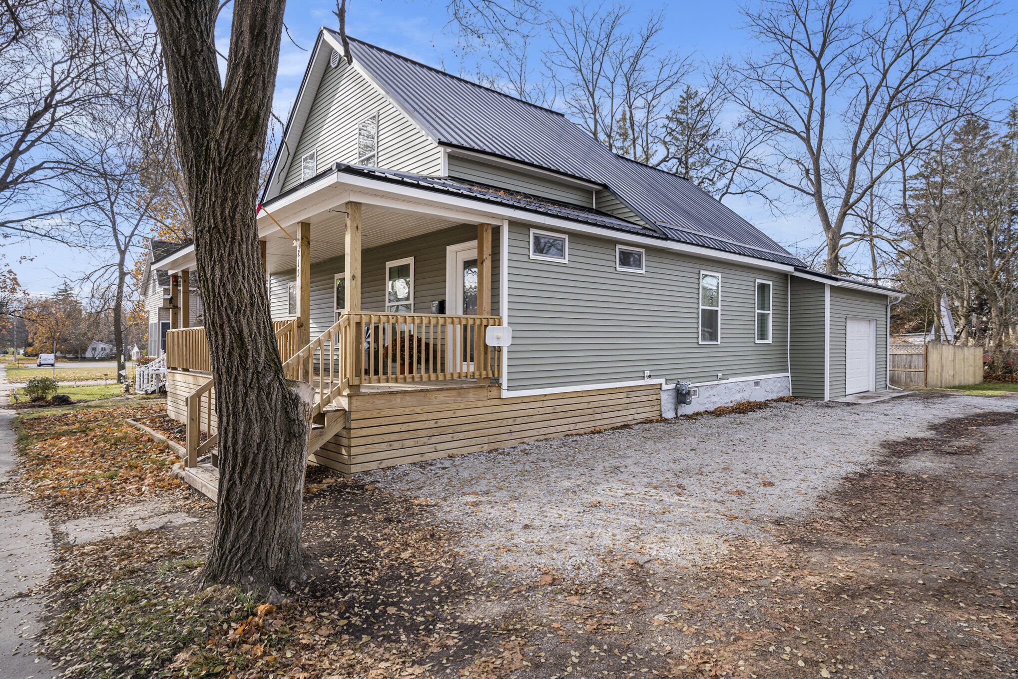 215 South Division Avenue Fremont, MI 49412 - Photo 3 of 31 Additional Parking -