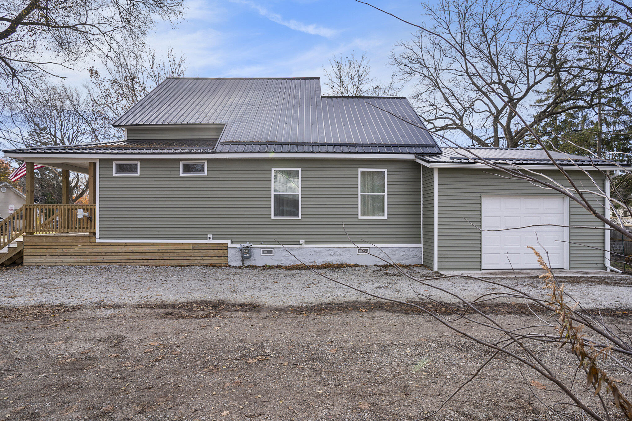 215 South Division Avenue Fremont, MI 49412 - Photo 30 of 31 215 S Division - the curb appeal!