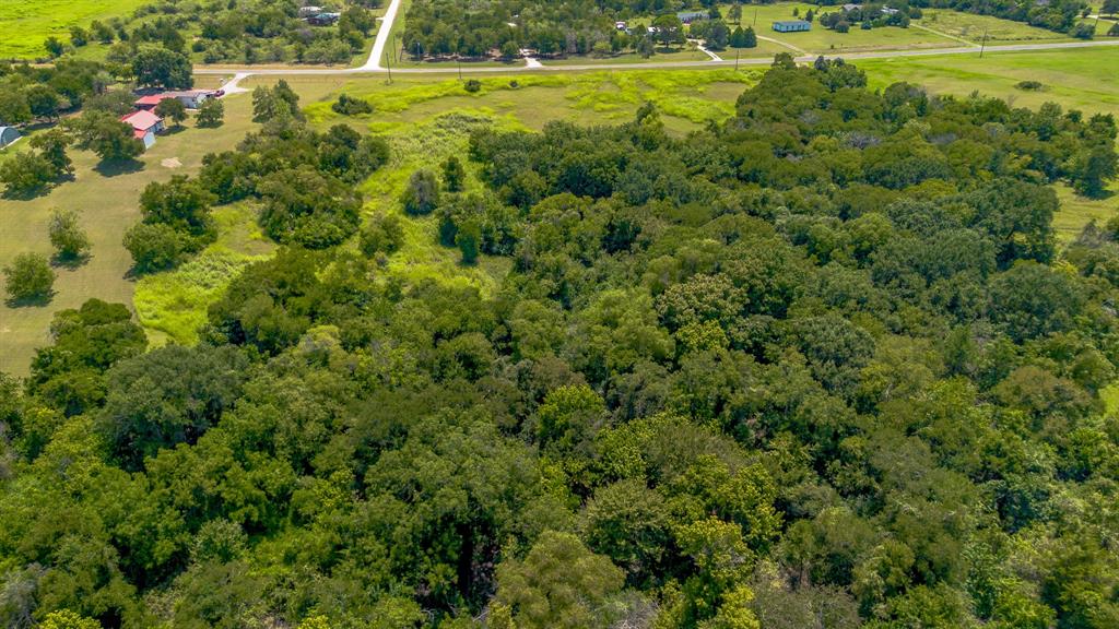 709 N Dawson, TX 76639 - Photo 7 of 10 a view of outdoor space and yard