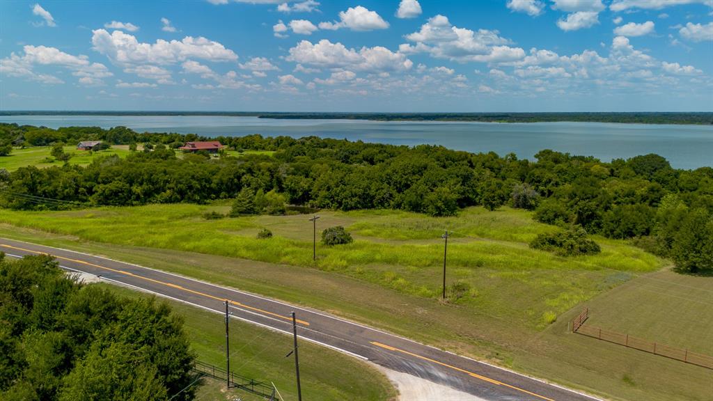709 N Dawson, TX 76639 - Photo 10 of 10 a view of a garden with an outdoor space