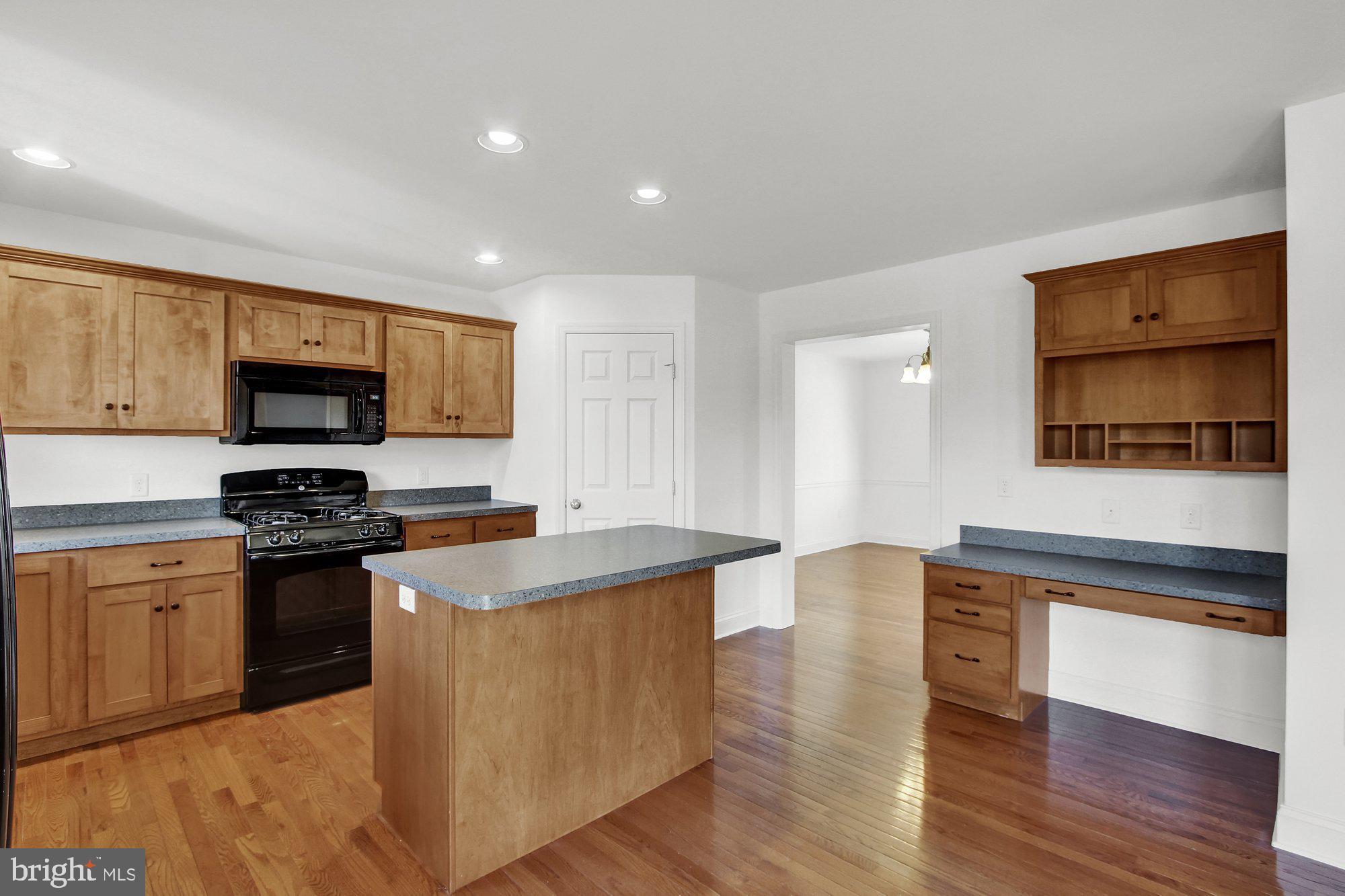 2254 Friesian Road York, PA 17406 - Photo 7 of 24 Gallery Image 7