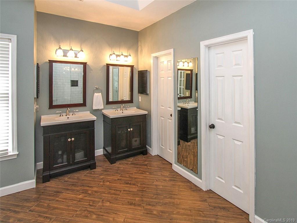 2144 Kilkenney Hill Road Matthews, NC 28105 - Photo 12 of 28 Gallery Image 12
