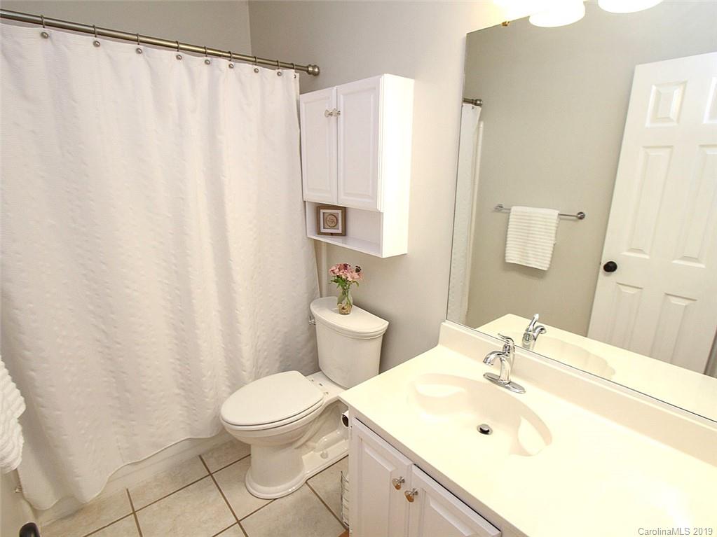 2144 Kilkenney Hill Road Matthews, NC 28105 - Photo 18 of 28 Gallery Image 18