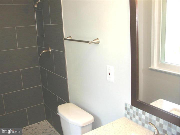 2485 Pyrenees Court Reston, VA 20191 - Photo 17 of 26 Gallery Image 17