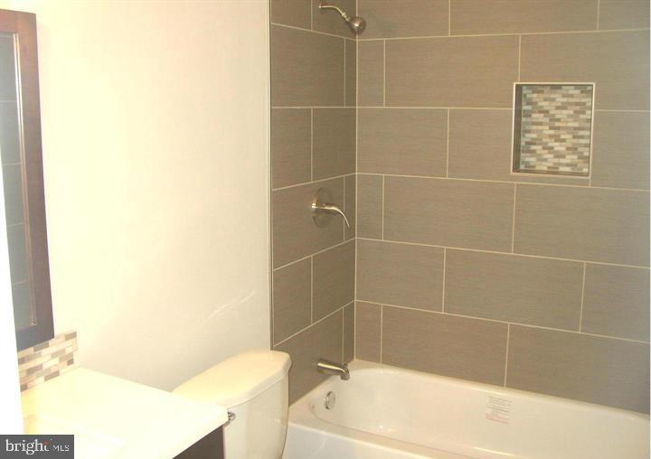2485 Pyrenees Court Reston, VA 20191 - Photo 20 of 26 Gallery Image 20
