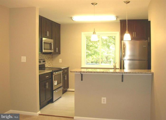 2485 Pyrenees Court Reston, VA 20191 - Photo 9 of 26 Gallery Image 9