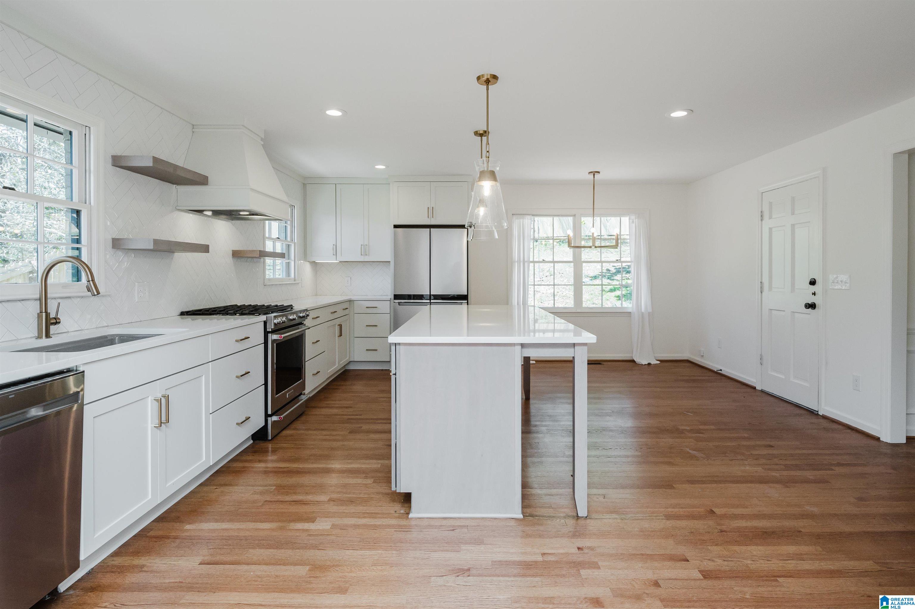 3552 Douglas Road Birmingham, AL 35213 - Photo 16 of 60