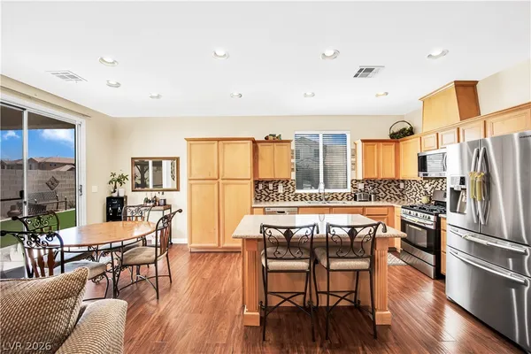 $2,800 | 668 Sunrise Lake Place, Henderson, NV 89002
