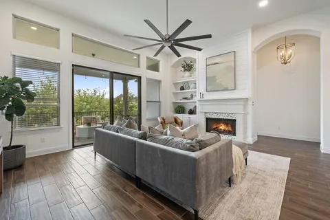 $899,000 | 17641 Stratus Cove, Dripping Springs, TX 78620