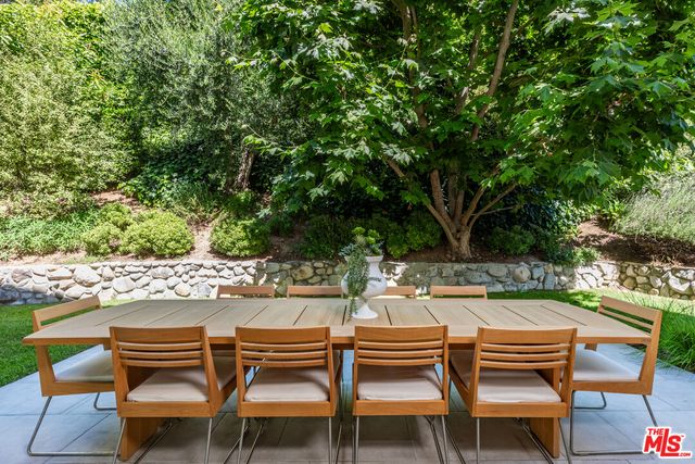 $9,600,000 | 9011 Alto Cedro Drive, Beverly Hills, CA 90210