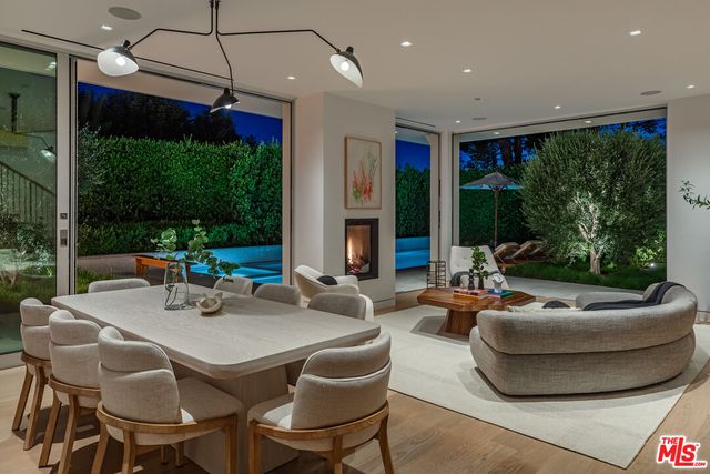 $9,600,000 | 9011 Alto Cedro Drive, Beverly Hills, CA 90210