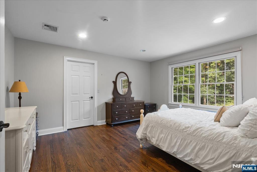 8 Goldfinch Run Butler, NJ 07405 - Photo 25 of 50 Gallery Image 25