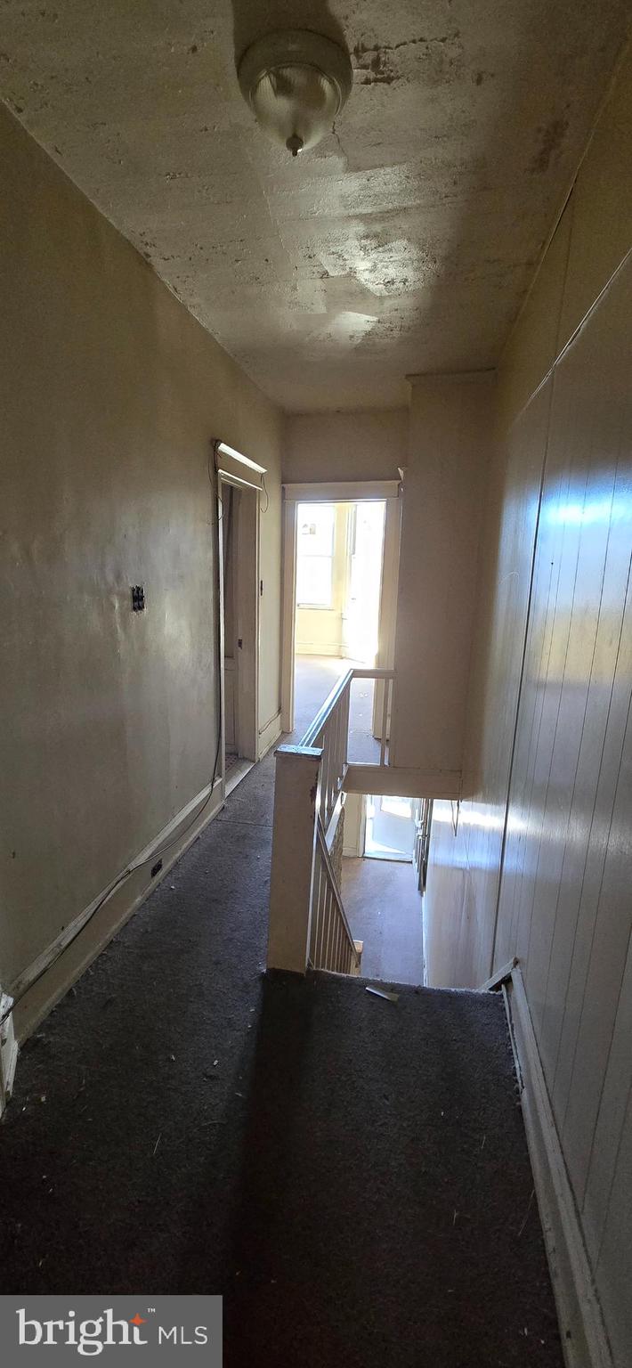 2845 North 25th Street Philadelphia, PA 19132 - Photo 7 of 14 Hallway