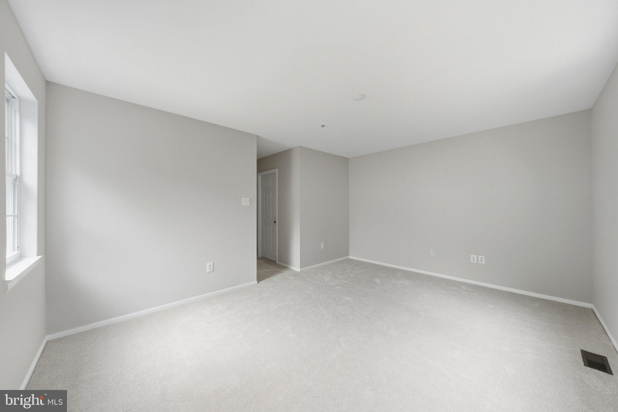 6373 Wind Rider Way Columbia, MD 21045 - Photo 22 of 39 Primary Bedroom