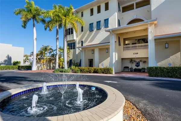 $1,950 | 1340 Rock Dove Court, Unit 144, Punta Gorda, FL 33950