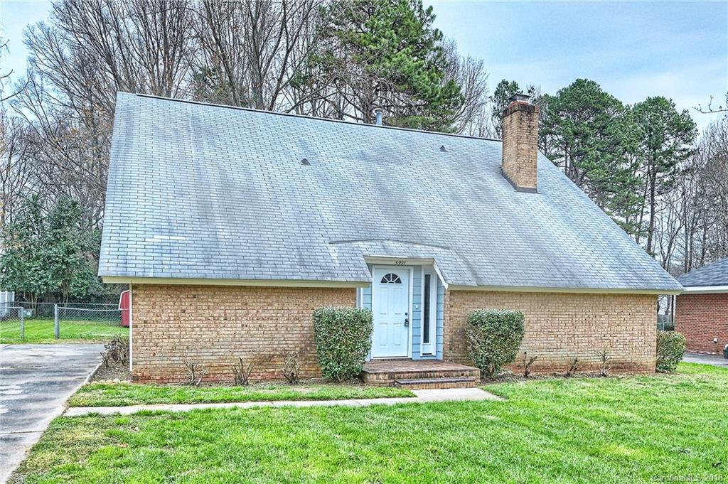 5921 Bluebonnet Road Charlotte, NC 28212 - Photo 1 of 36 Gallery Image 1