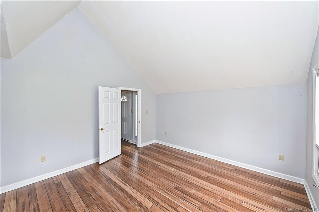 5921 Bluebonnet Road Charlotte, NC 28212 - Photo 14 of 36 Gallery Image 14