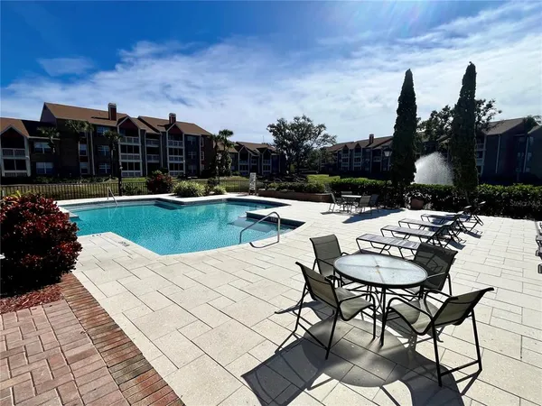 $1,350 | 10200 Gandy Boulevard North, Unit 617, St. Petersburg, FL 33702