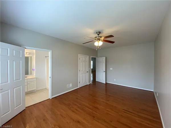 $1,445 | 6981 Hanesbrook Circle, Unit 202, Clemmons, NC 27012