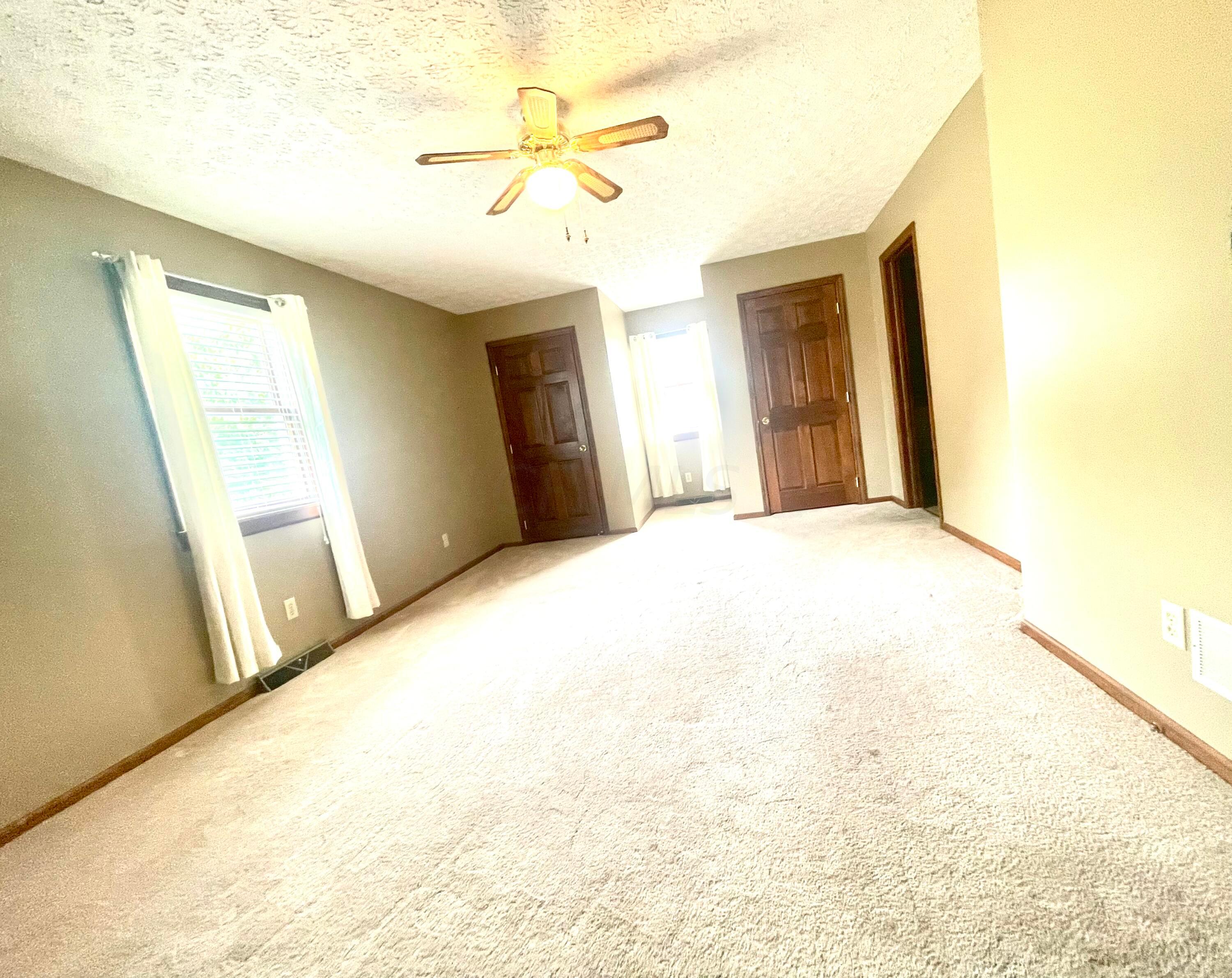 404 Ridgedale Drive Circleville, OH 43113 - Photo 25 of 42 690AF4BB-691A-4942-AB23-AA34BACB29BC