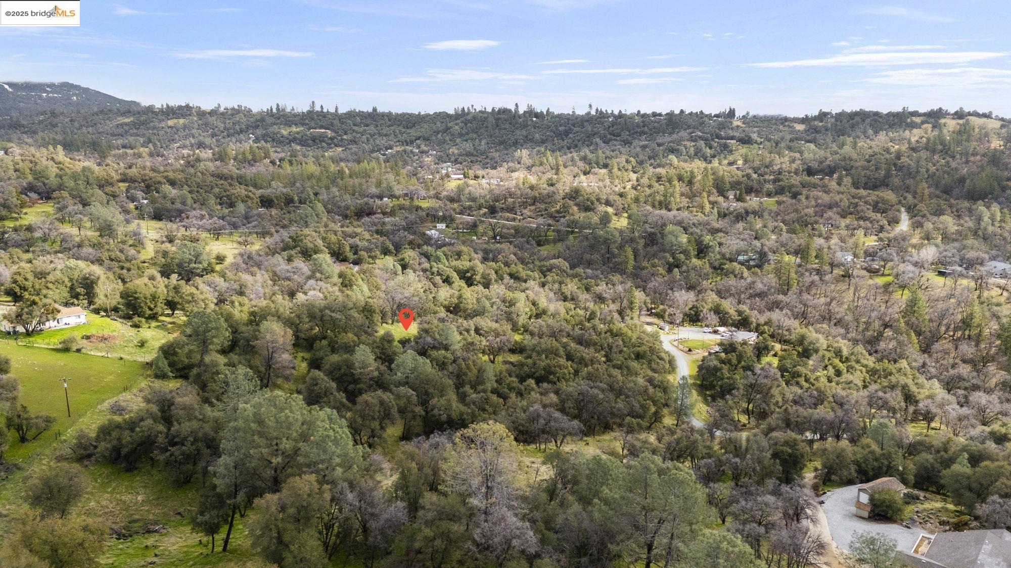 19631 Whitto Mine Road Sonora, CA 95370 - Photo 12 of 12 a view of city and mountain