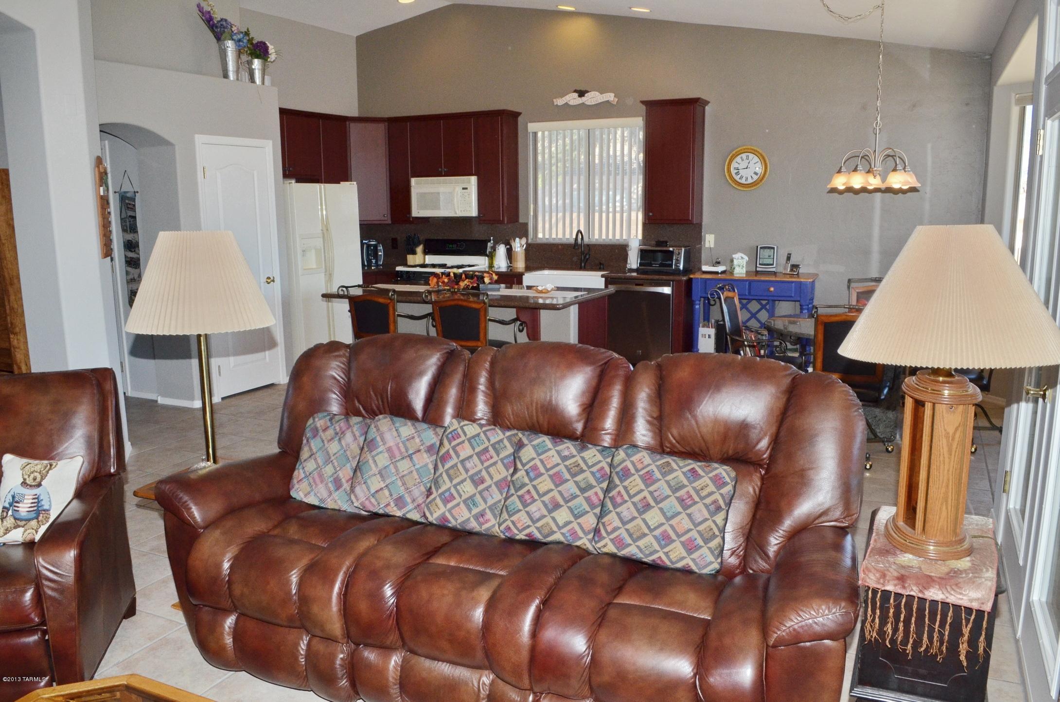 259 West Ridge Peak Road Tucson, AZ 85737 - Photo 7 of 39 Gallery Image 7